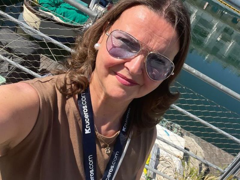 Paula Pascual Kruceros